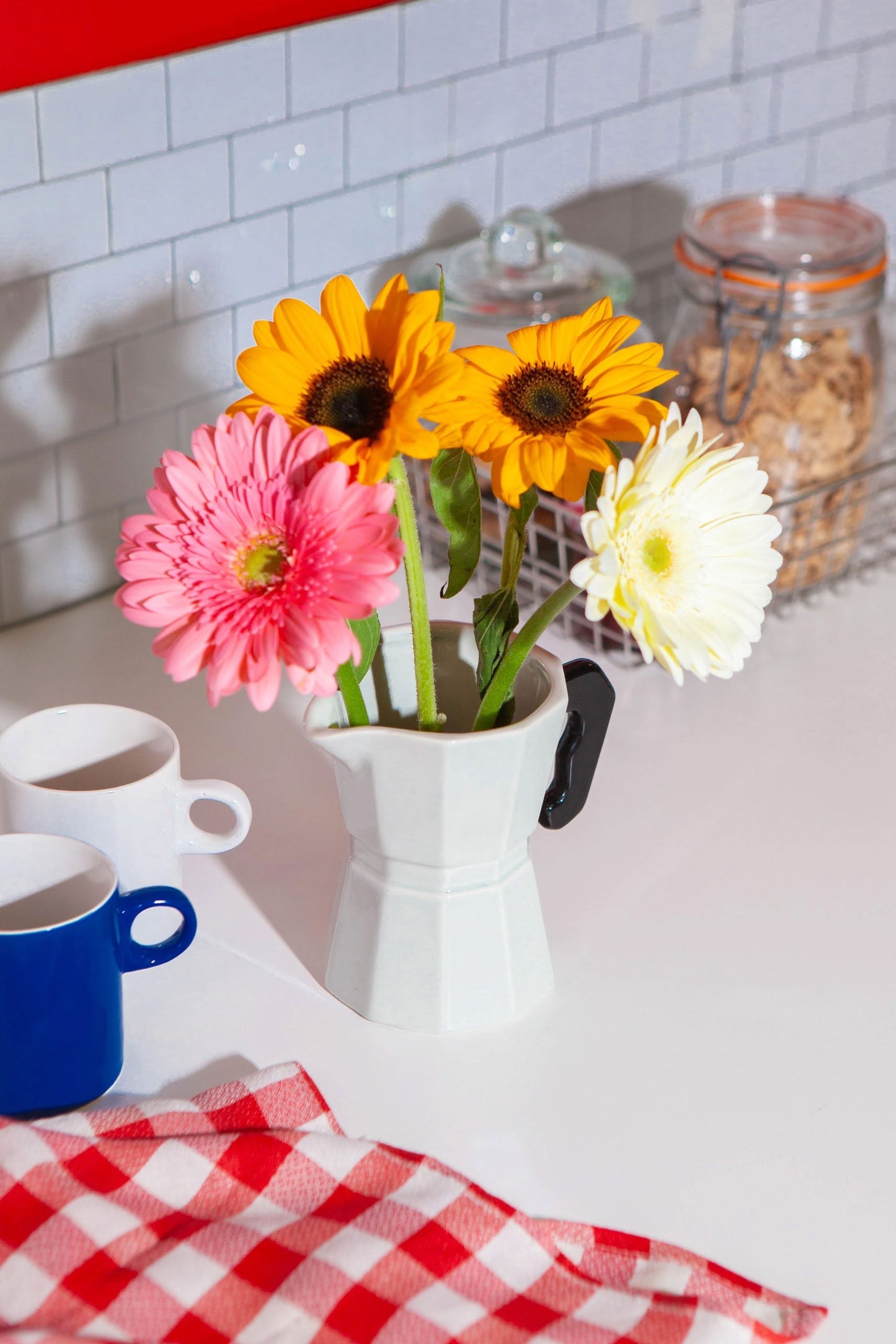 Good Morning Moka Vase