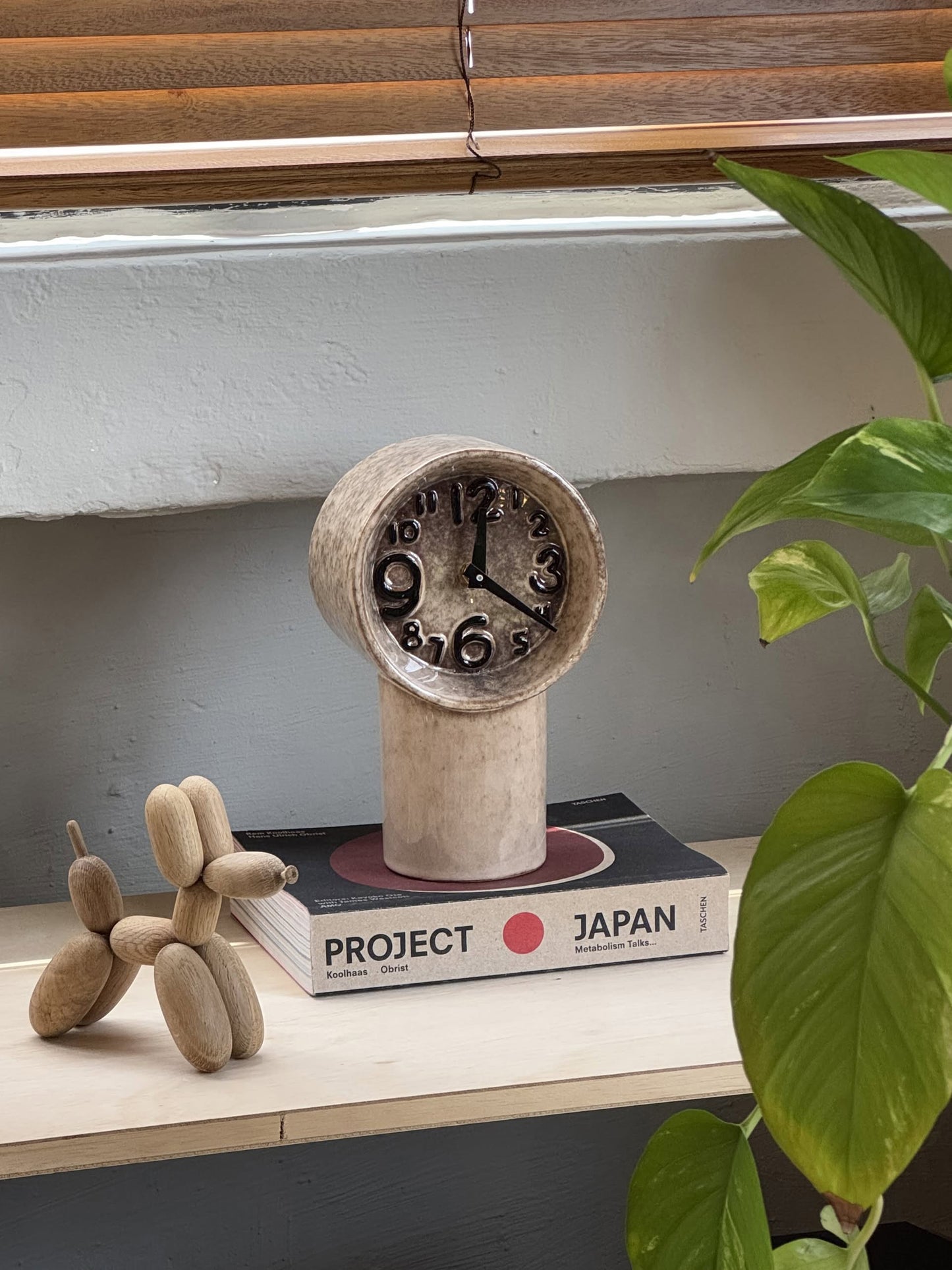 Retro Ceramic Clock - Cream