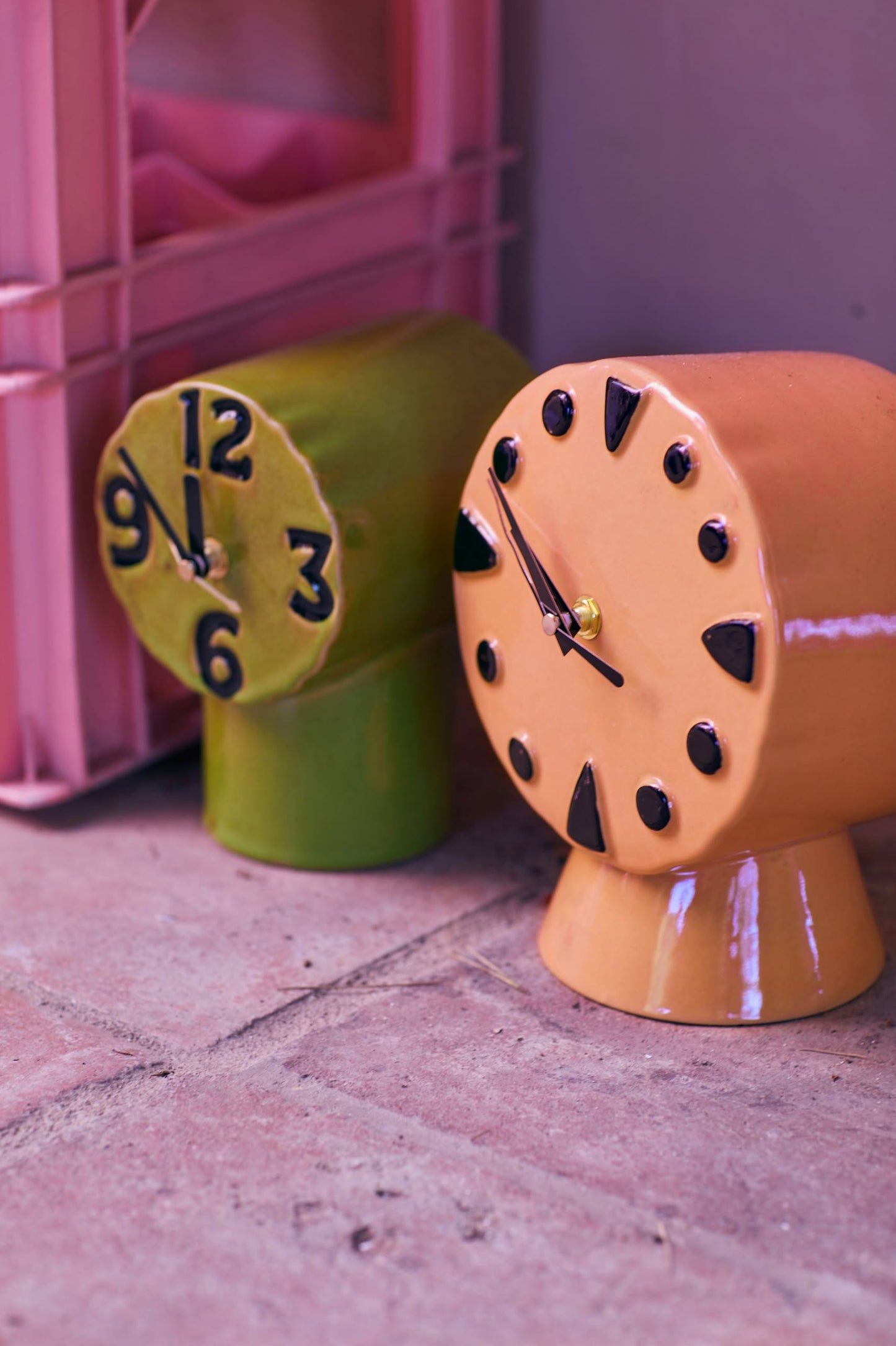 Retro Ceramic Clock - Peach