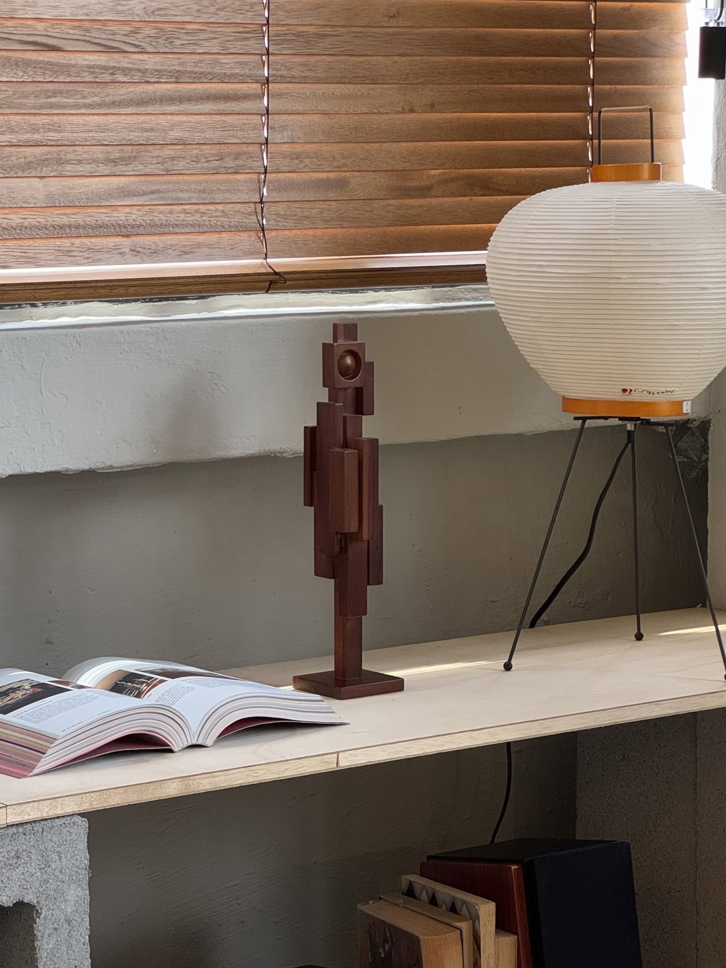 Skyline Sculpture S - Espresso