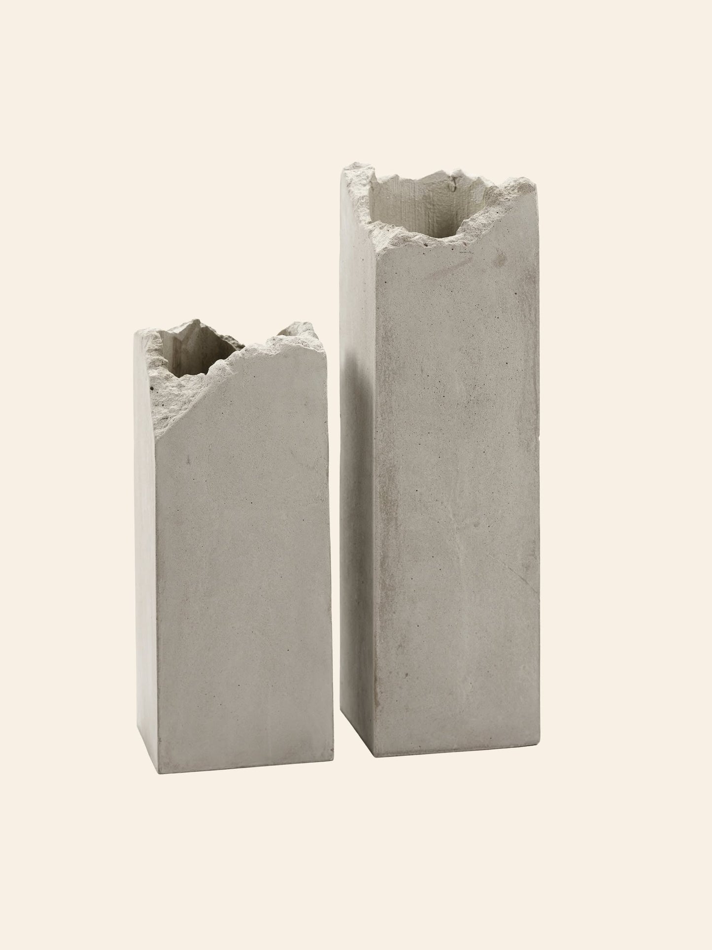 Broquaine Concrete Vase S - Grey