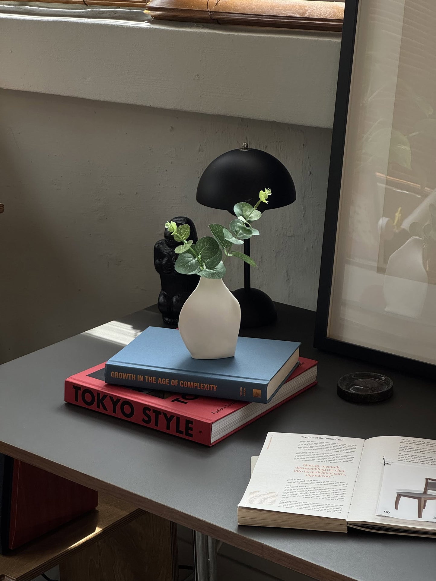 Perfect Imperfection Flower Vase S N°1 - White