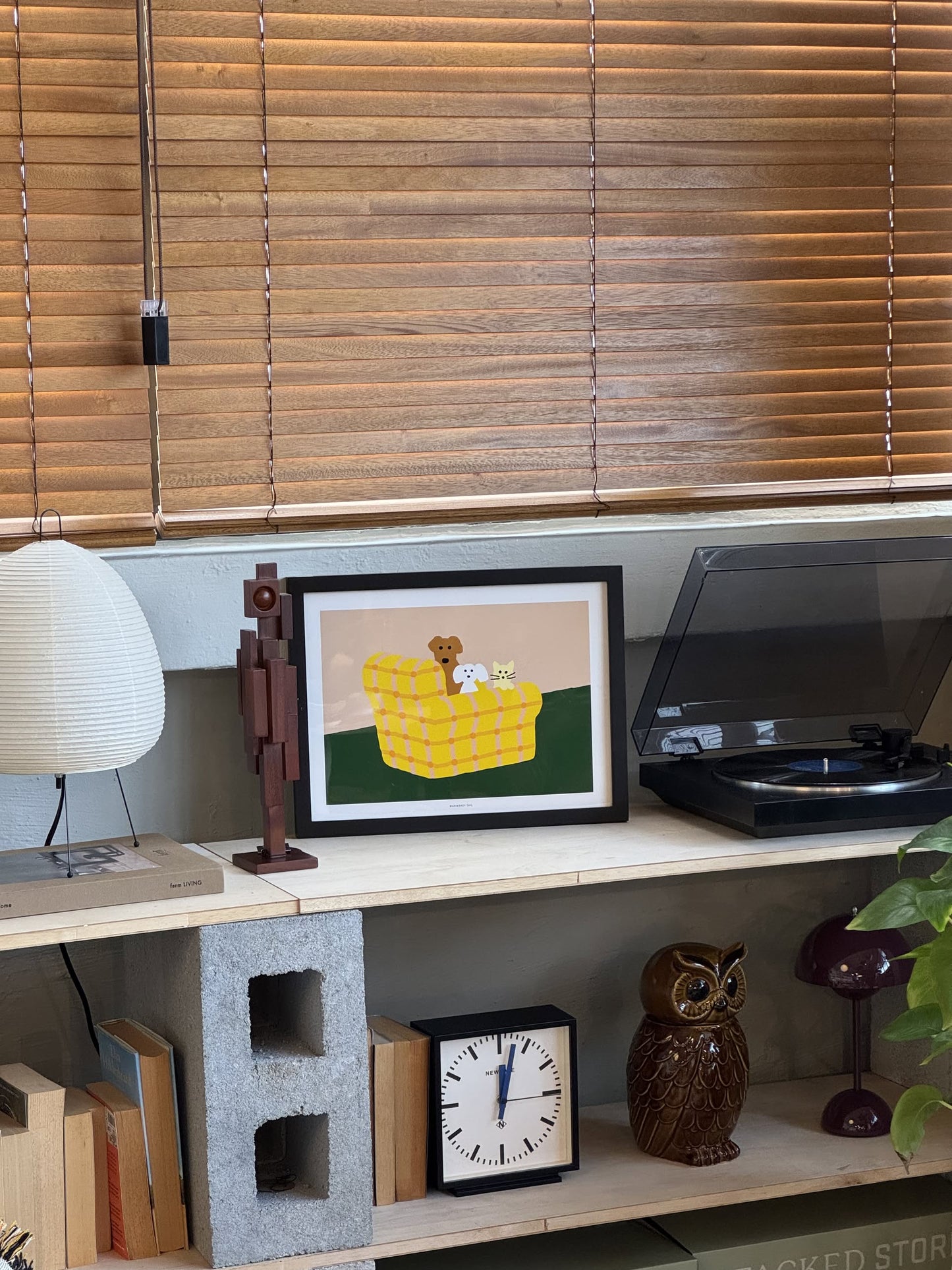 Armchair Dogs & Cat Poster (30x40)